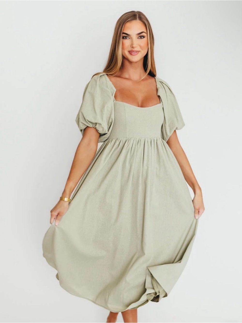 Puff-Sleeve Maxi Dress in Sage Green with Puff Sleeves